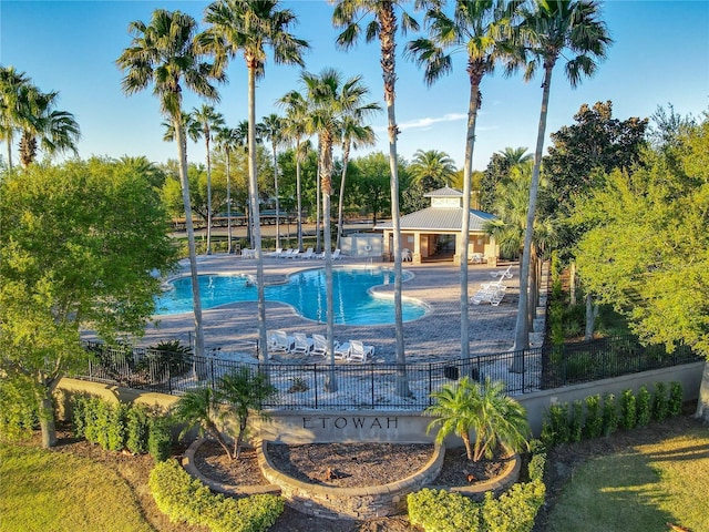 3279 Landing Vw, Tavares, FL 32778 - pool with fence