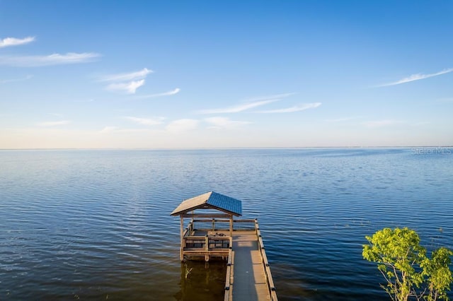 view of dock featuring a water view