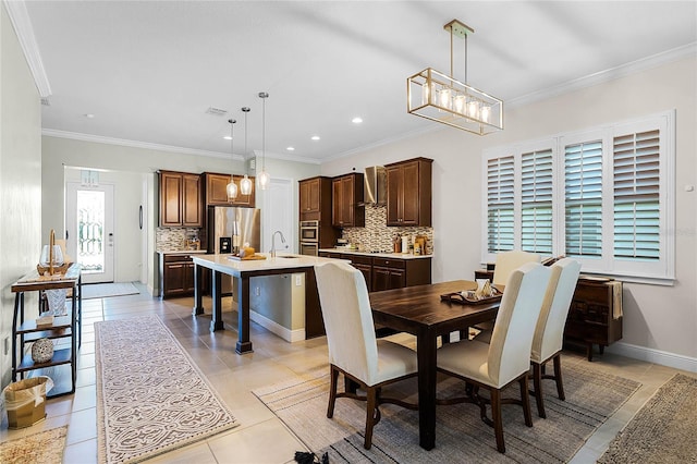 dining area featuring light tile patterned floors, visible vents, baseboards, recessed lighting, and crown molding