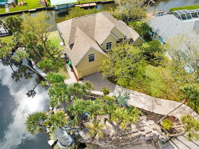 bird's eye view featuring a water view