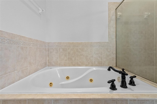 bathroom featuring a whirlpool tub