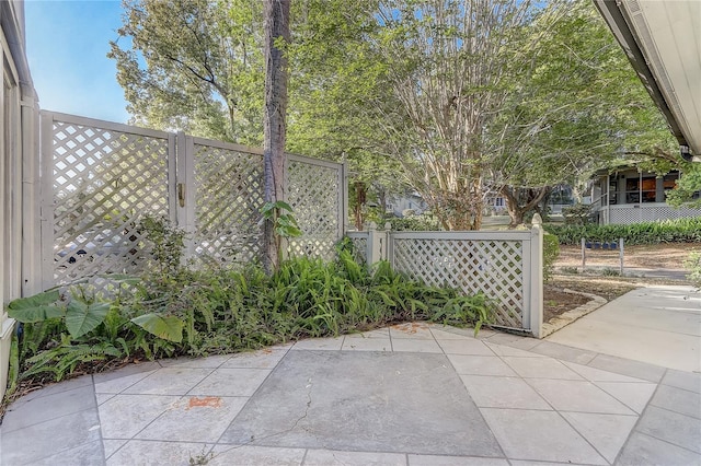 1318 Chebon Ct Unit E-F, Unit E-F, Apopka, FL 32712 - view of patio / terrace with fence