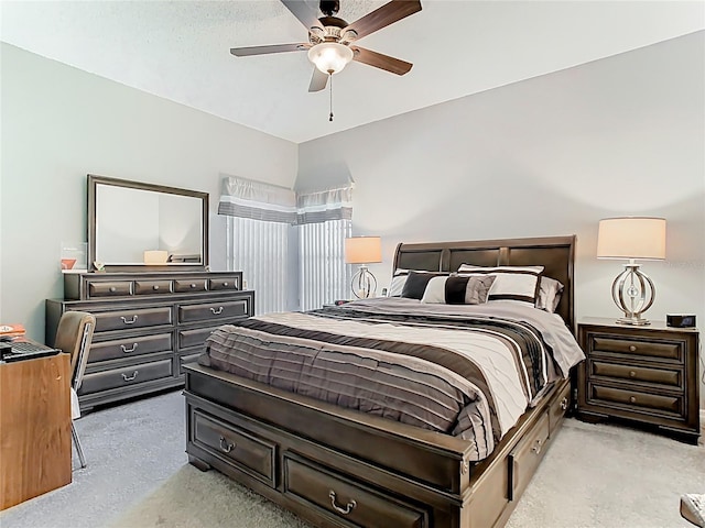 bedroom featuring a ceiling fan