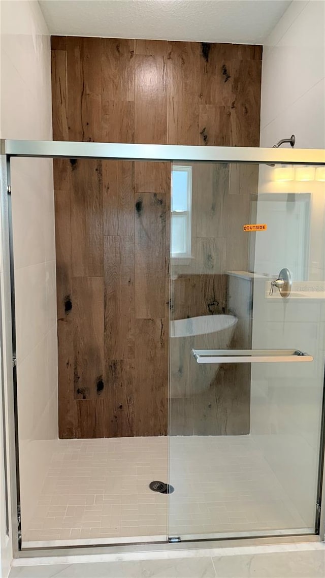 15369 SW 60th Cir, Ocala, FL 34473 - bathroom with a stall shower