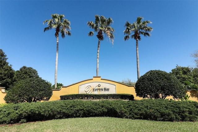 view of community / neighborhood sign