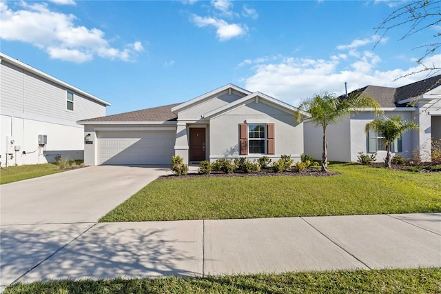 view of front of property featuring stucco siding, an attached garage, concrete driveway, and a front yard