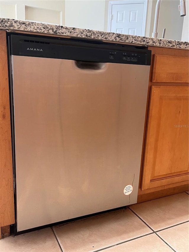 details with a sink and dishwasher