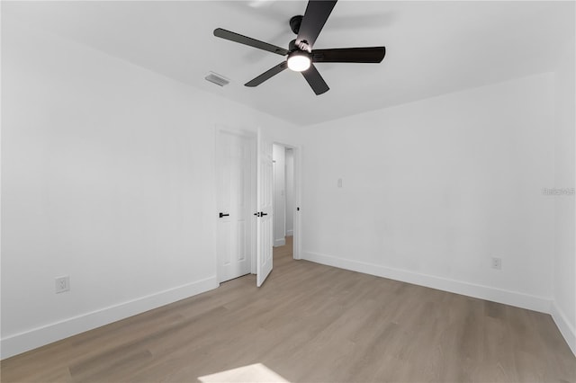 607 Dunblane Dr, Winter Park, FL 32792 - spare room with baseboards, light wood-style floors, visible vents, and ceiling fan