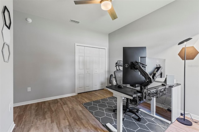 149 St Thomas Dr, Mulberry, FL 33860 - office featuring wood finished floors, ceiling fan, and lofted ceiling