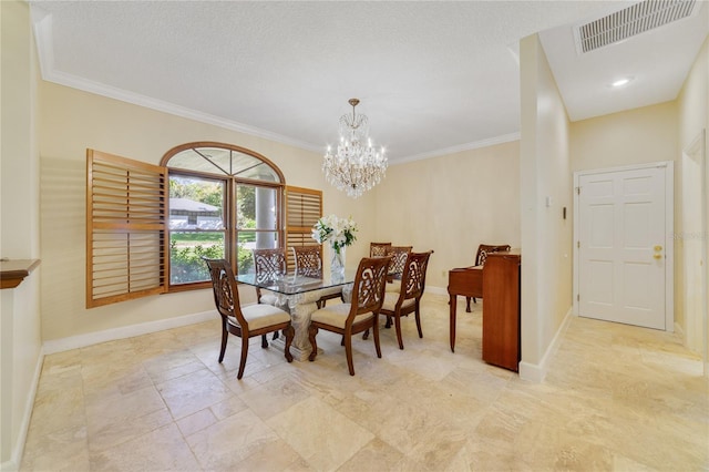 dining room featuring visible vents, baseboards, an inviting chandelier, and ornamental molding