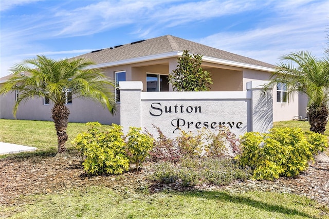 view of community / neighborhood sign