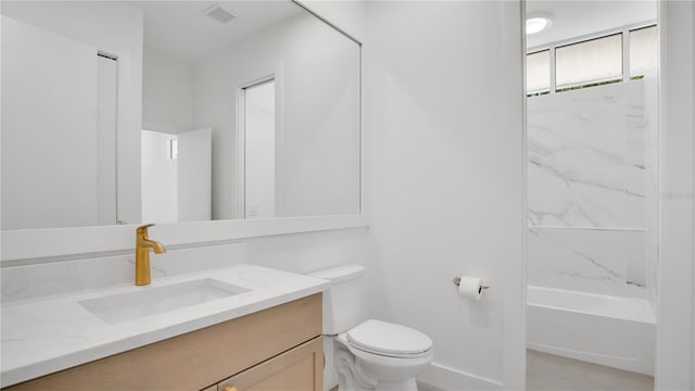full bath featuring toilet, vanity, and shower / bath combination