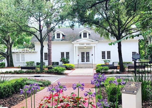 view of front facade featuring french doors