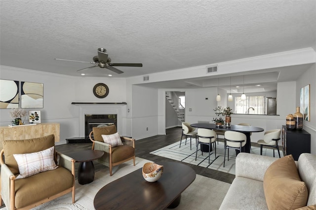 13794 Marseilles Ct, Clearwater, FL 33762 - photo 3