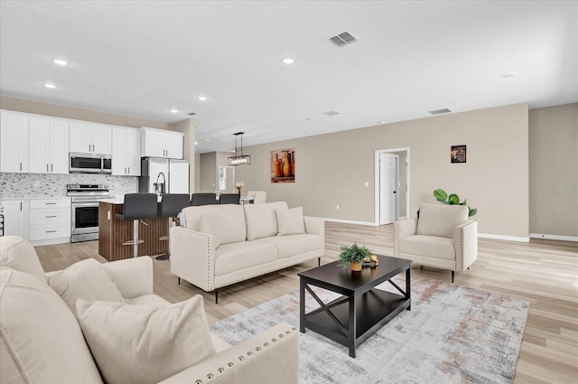 4955 Castle St E, Kissimmee, FL 34758 - photo 9