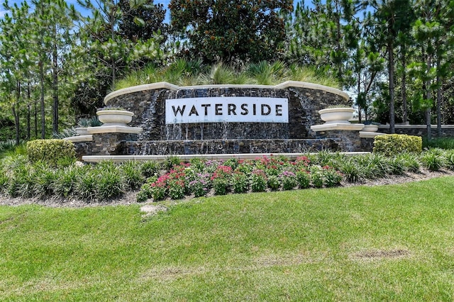 16736 Broadwater Ave, Winter Garden, FL 34787 - community / neighborhood sign with a yard