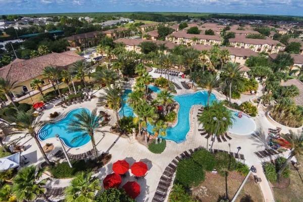 122 Capri Dr, Davenport, FL 33897 - bird's eye view of a pool