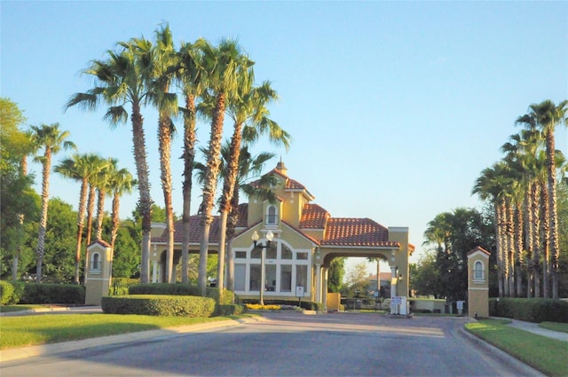 view of building exterior