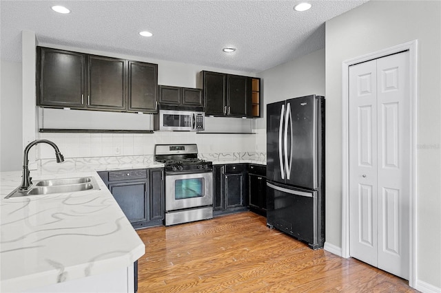 5456 Crepe Myrtle Cir, Kissimmee, FL 34758