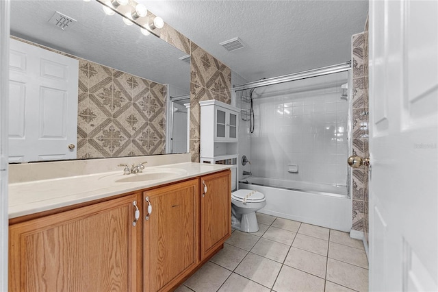 5456 Crepe Myrtle Cir, Kissimmee, FL 34758