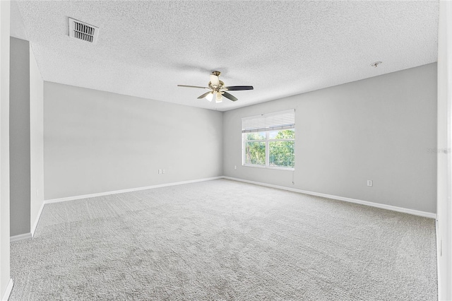 5456 Crepe Myrtle Cir, Kissimmee, FL 34758