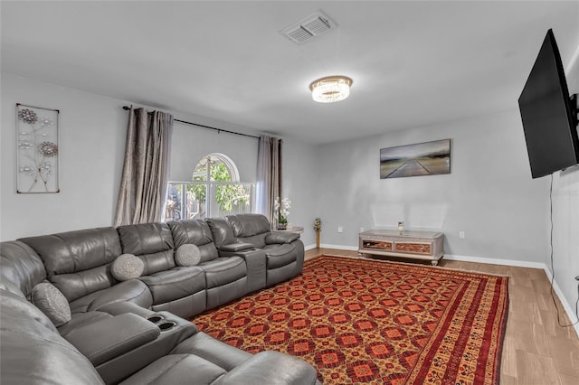 122 Carmel Bay Dr, Sanford, FL 32771 - living area featuring visible vents, baseboards, and light wood-style floors