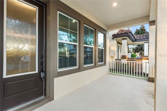 view of patio / terrace with a porch