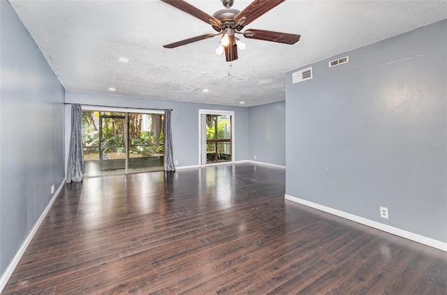 40 Moree Loop Unit 11, Winter Springs, FL 32708 - unfurnished room with a textured ceiling, wood finished floors, ceiling fan, baseboards, and recessed lighting