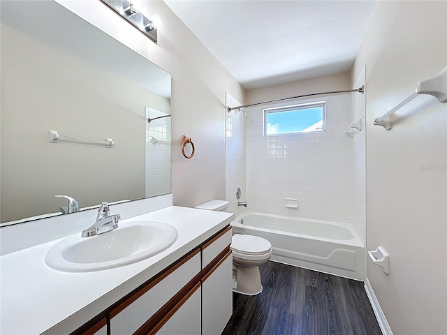 358 Morning Creek Cir, Apopka, FL 32712 - bathroom with vanity, bathing tub / shower combination, toilet, and wood finished floors
