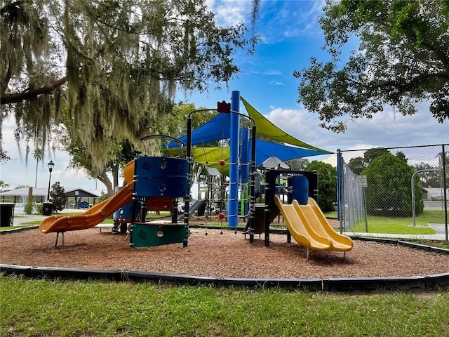 8000 Pine Island Rd, Clermont, FL 34711