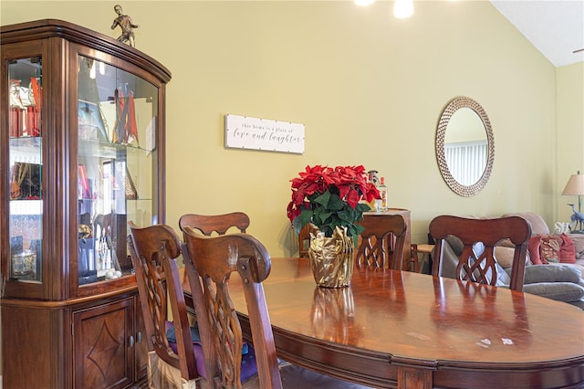 1260 Parkside Green Dr Unit D, Greenacres, FL 33415 - dining space with vaulted ceiling