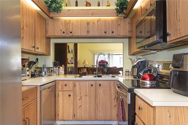 1260 Parkside Green Dr Unit D, Greenacres, FL 33415 - kitchen featuring a sink, light countertops, and stainless steel appliances
