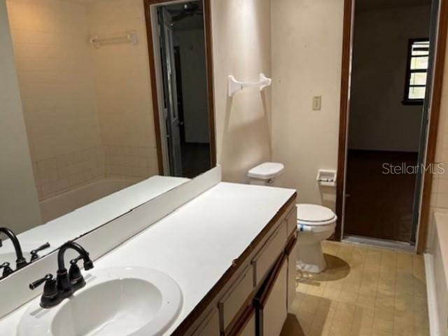 271 Naylor St NE, Palm Bay, FL 32907 - full bath with vanity, toilet, and  shower combination