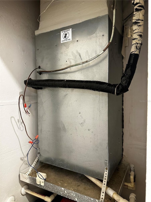 860 N Orange Ave Unit 149, Orlando, FL 32801 - detailed view of heating unit