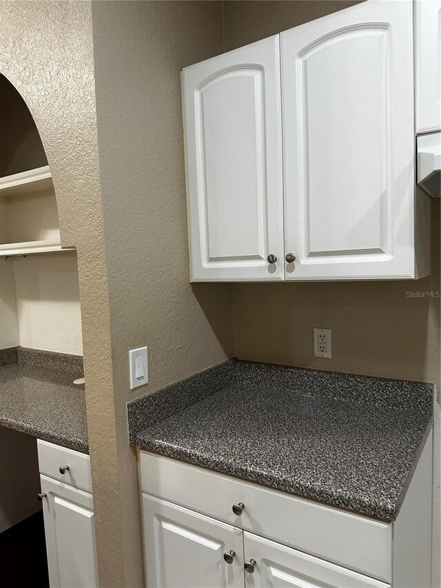860 N Orange Ave Unit 149, Orlando, FL 32801 - detailed view of a textured wall