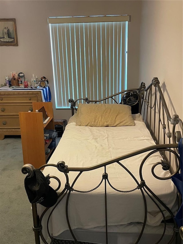 bedroom with carpet