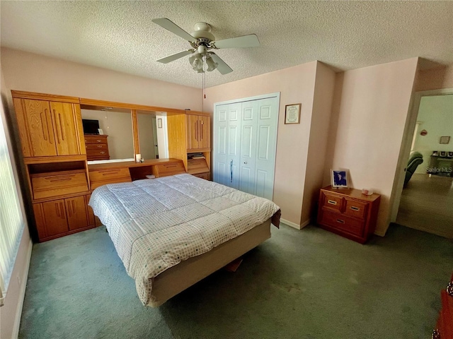 6037 Hickory Grove Ln, Port Orange, FL 32128 - bedroom with light carpet, a closet, a textured ceiling, and ceiling fan