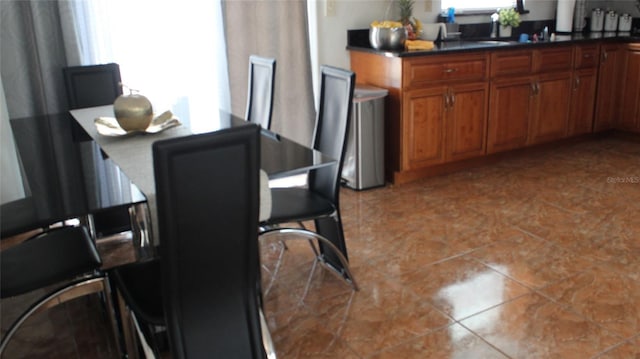 855 San Pedro Ct, Kissimmee, FL 34758 - dining space featuring tile patterned floors