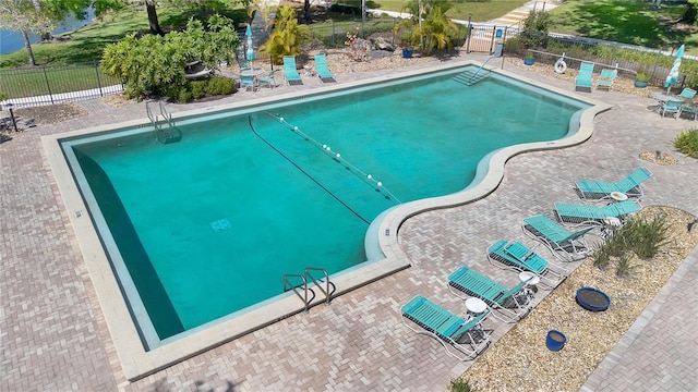 700 Melrose Ave Unit L-23, Winter Park, FL 32789 - community pool with a patio area and fence