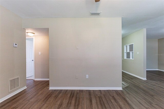 6730 32nd Ave N, Saint Petersburg, FL 33710 - photo 9