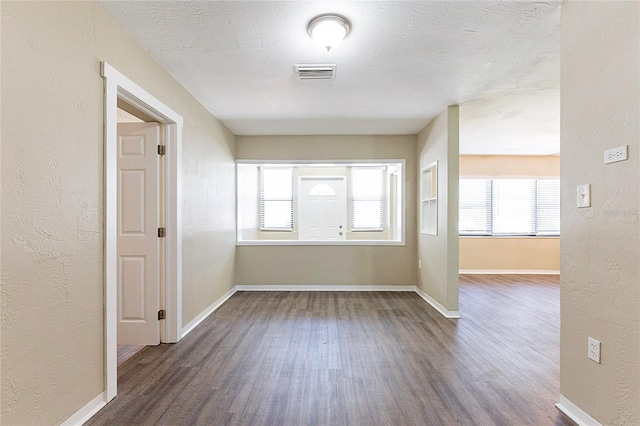 6730 32nd Ave N, Saint Petersburg, FL 33710 - photo 20