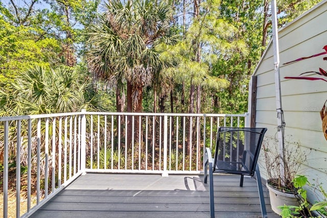 2007 Royal Bay Blvd Unit 144, Kissimmee, FL 34746 - view of wooden deck