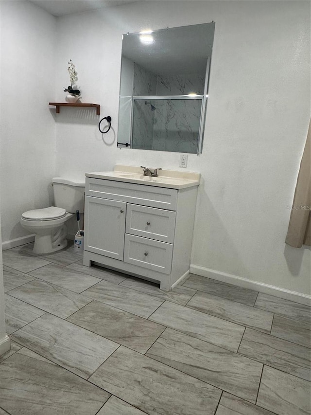 345 W Seminole Ave, Eustis, FL 32726 - bathroom featuring a stall shower, toilet, and baseboards