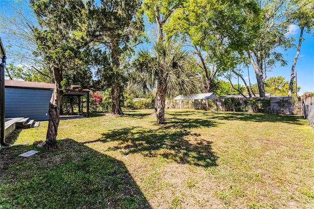 407 E Jersey St, Orlando, FL 32806 - view of yard featuring fence