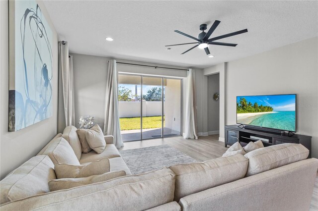 19318 Banfield Pl, Orlando, FL 32827 - photo 18