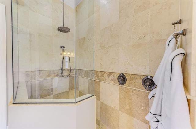 1570 Oakford Rd, Sarasota, FL 34240 - full bathroom with walk in shower