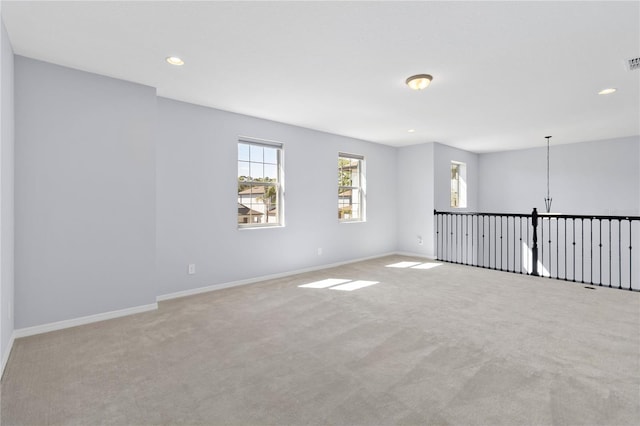 3121 Buffington Pl, Oviedo, FL 32765 - unfurnished room featuring a chandelier, light colored carpet, baseboards, and recessed lighting