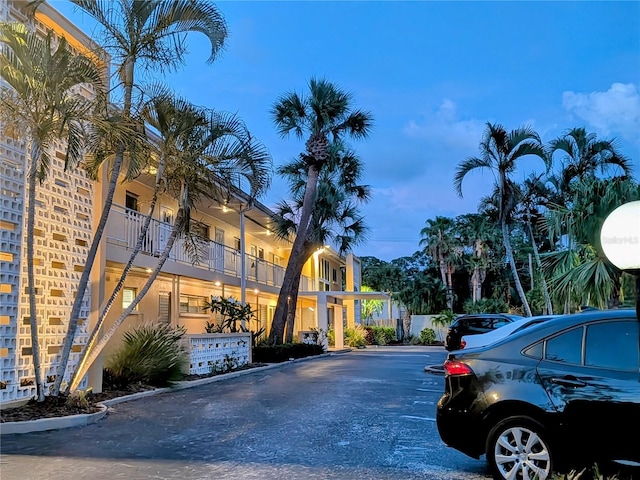 2155 Wood St Unit B4, Sarasota, FL 34237 - view of street featuring curbs