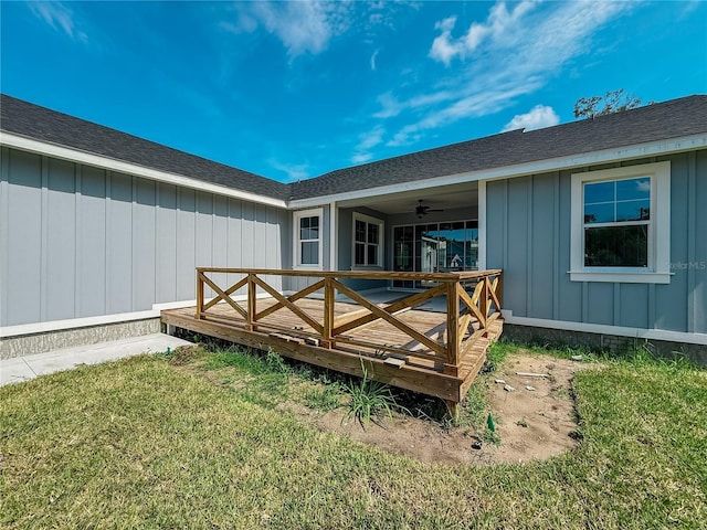 311 W Delaware Ave, Lake Helen, FL 32744 - wooden terrace featuring a yard and a ceiling fan