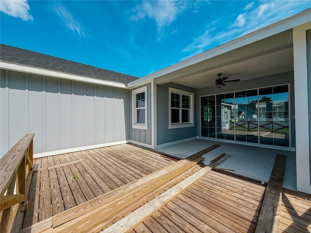 311 W Delaware Ave, Lake Helen, FL 32744 - wooden deck with a ceiling fan